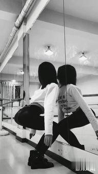 贴墙站视频,揭秘身体平衡与核心力量训练秘诀