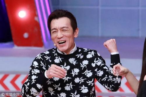 采访李咏的视频